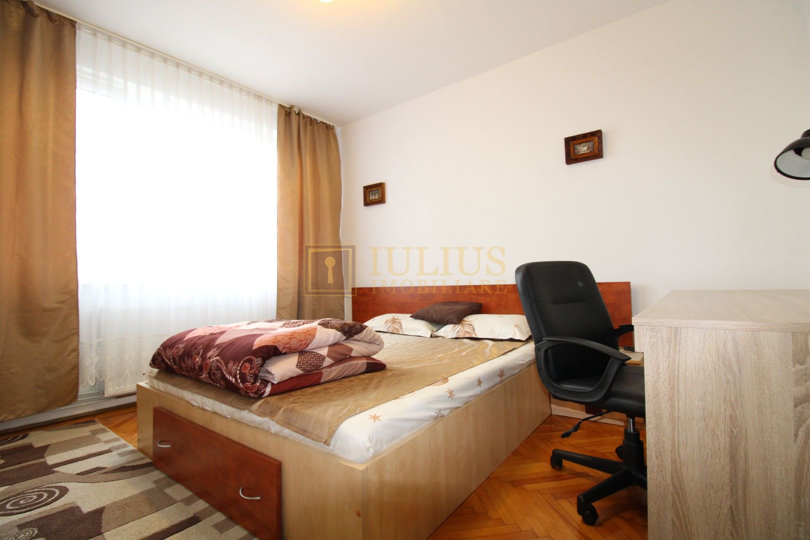 Piata Victoriei, 3 camere, centrala proprie - Poză 16