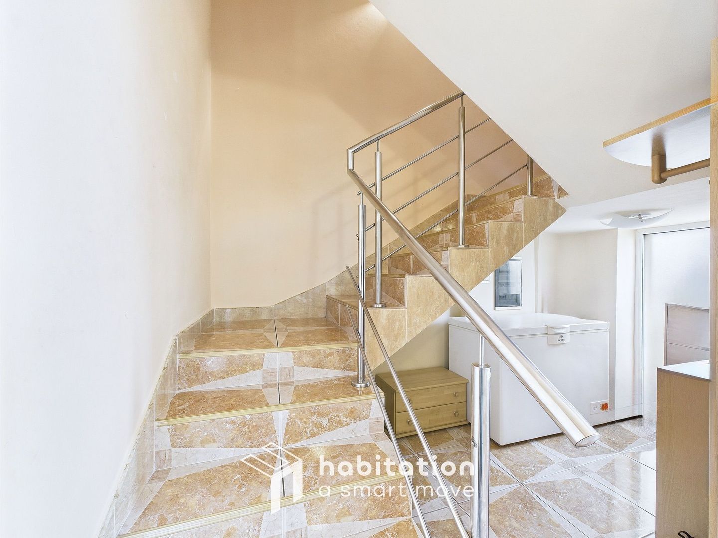 Descoperă turul virtual – Casă individuală spațioasă,  zona Bucovina - Poză 27