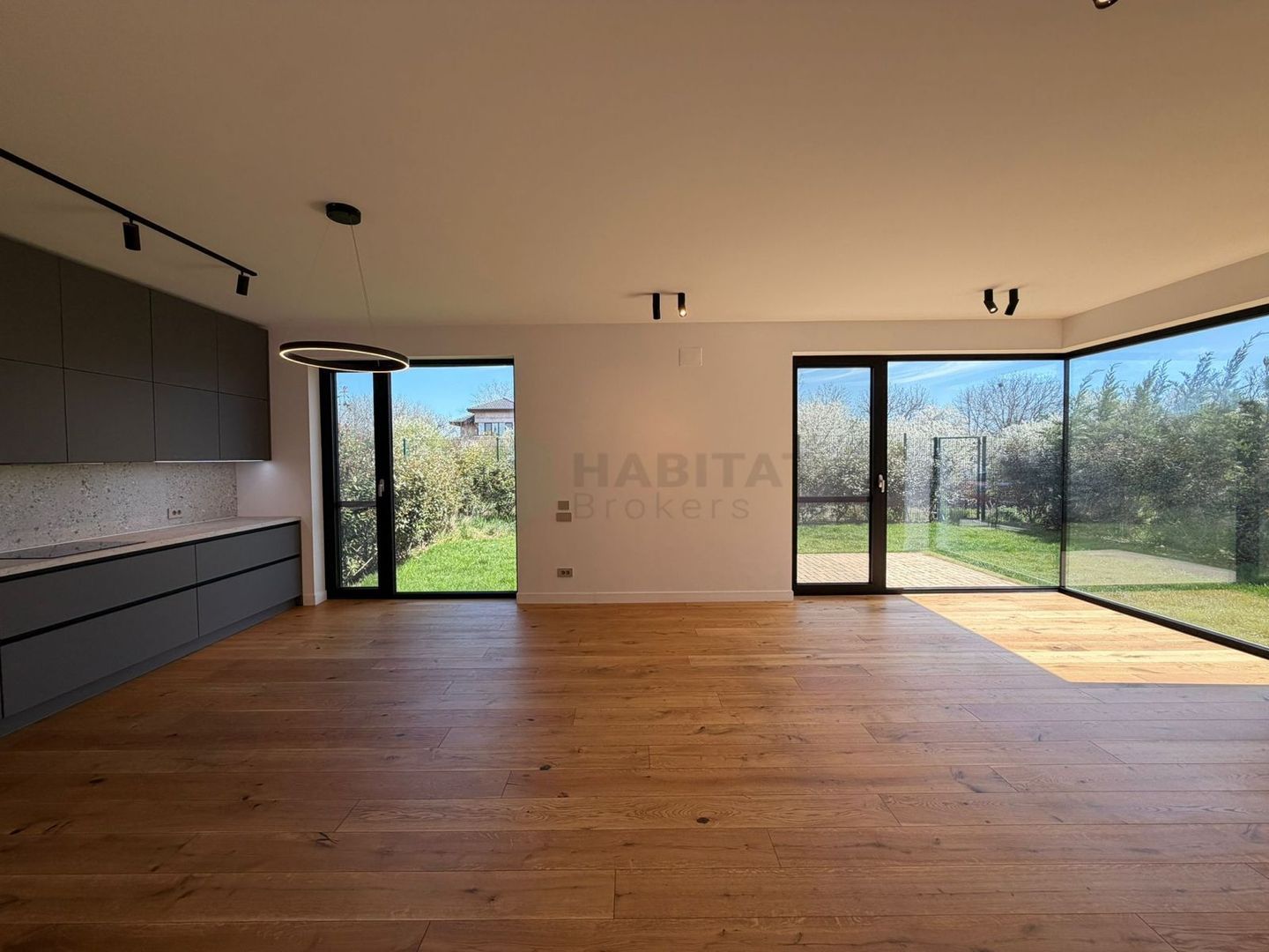 Amber Forest | Casă P+1 | 4 camere - Poză 3