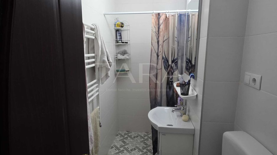 Apartament cu 2 camere, zona Piața Flora, bloc izolat termic. - Poză 8
