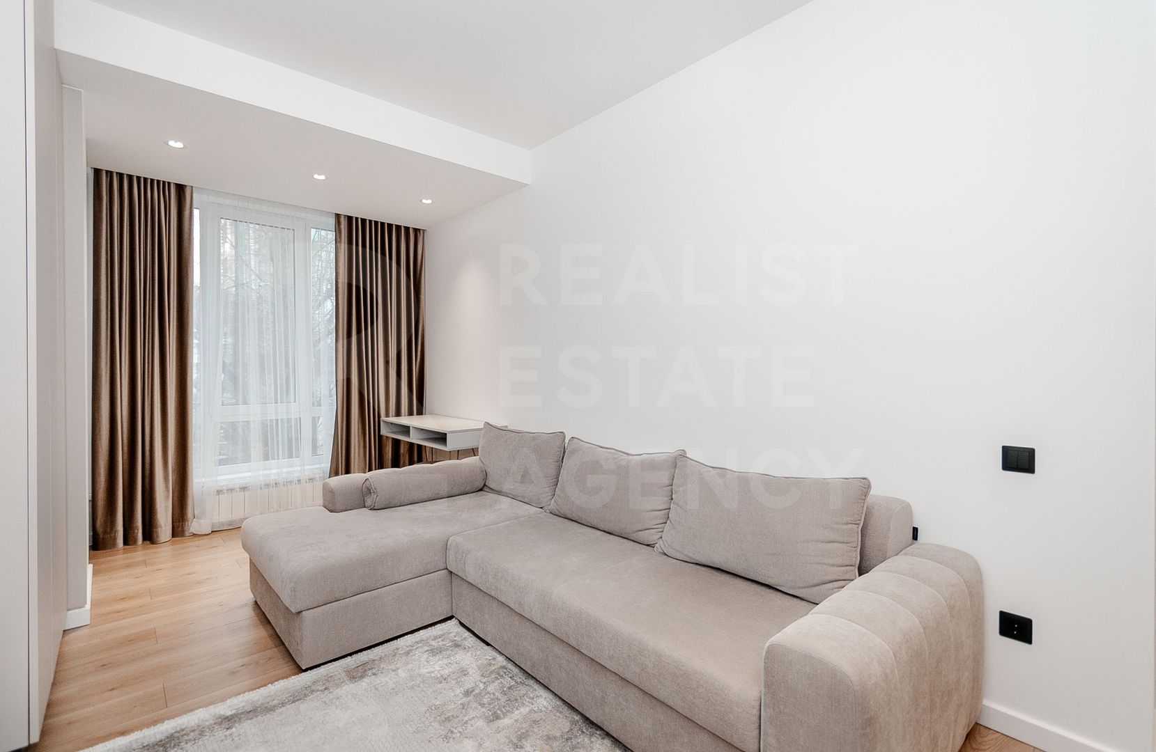 Chirie, apartament, 2 camere, str. Mitropolit  Varlaam, Centru - Poză 14