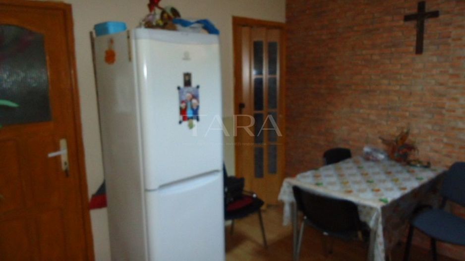 Casă / Vilă de vânzare in Floresti - Poză 4