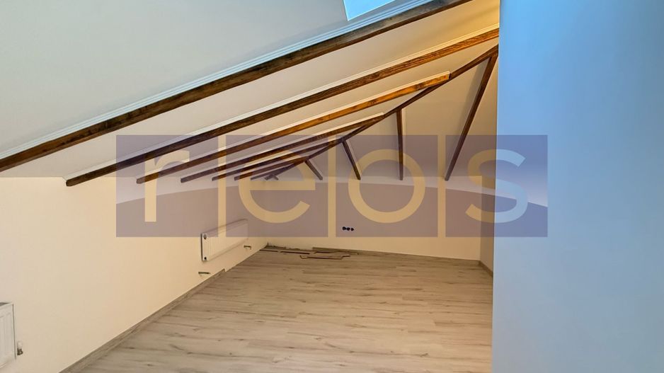 CASA INDIVIDUALA | RENOVATA 2024 | ZONA DOMENII | TERASA SI POD LOCUIBIL - Poză 4