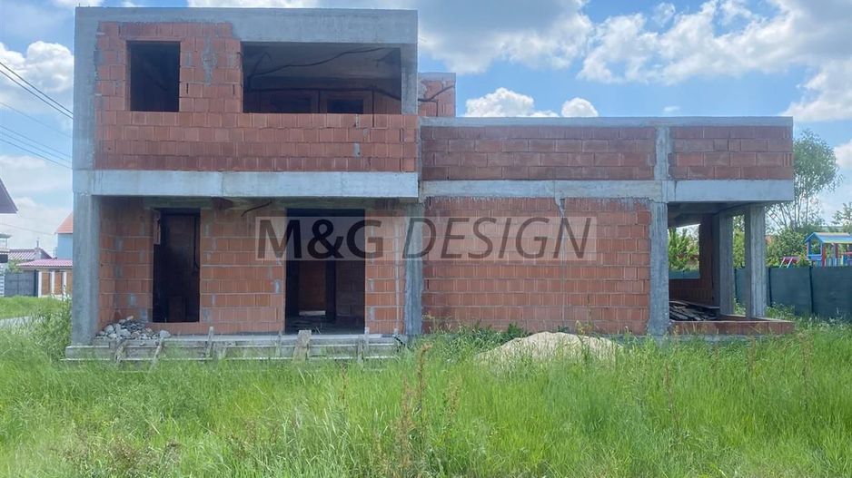 Sacalaz casa la rosu - Poză 13