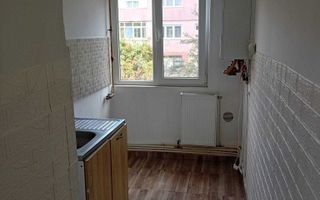 BRASADAS vinde ap 2 cam etaj 3/4 in Solidaritatii. - Poză 7