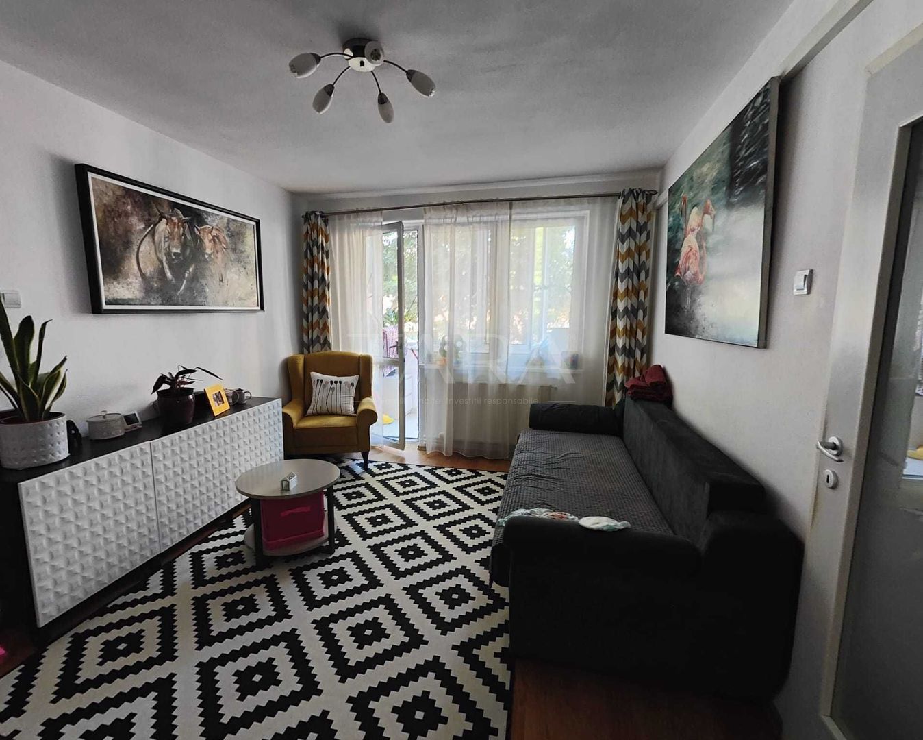 Apartament cu 2 camere, 44,35 mp, balcon închis, Centru. - Poză 1