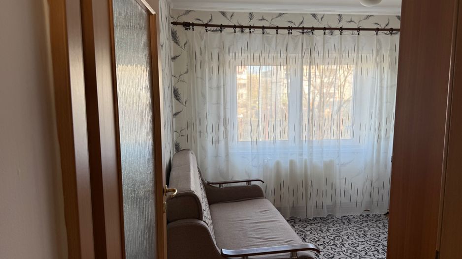 BRASADAS vinde Apt 2 Cam Micro 17 etaj 1. - Poză 2