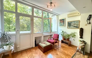 De vanzare 4 camere, curte exclusivă 250 mp, Str. Uruguay - Bucuresti - Poză 16