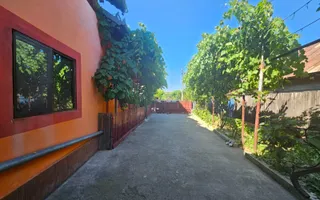 Casă de vânzare în Golești – locație excelentă lângă muzeu - Poză 13