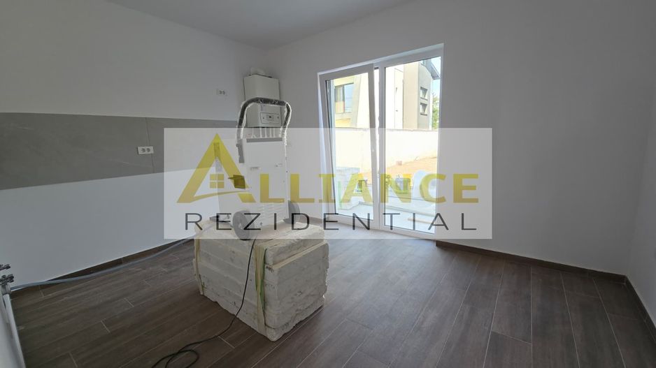 Vila 5 Camere | La 100 m de Blv. - Poză 7