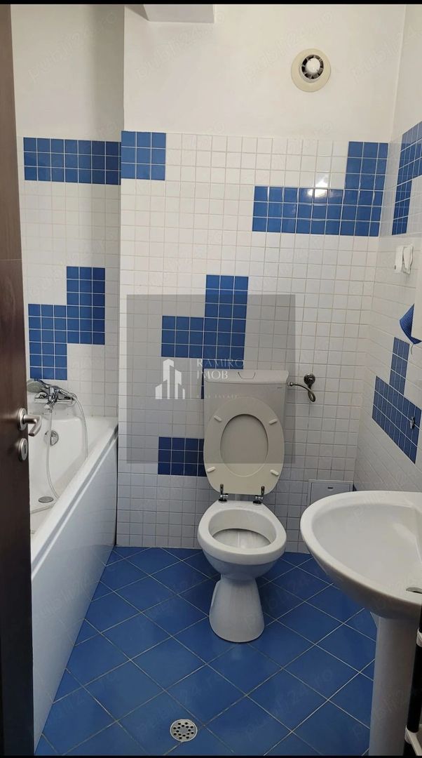 Garsoniera decomandata/etaj 1 /15 min metrou Aparatorii Patriei - Poză 7