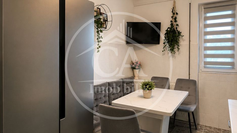 Apartament cu 2 camere de vânzare în zona Nufărul, Oradea - Poză 6