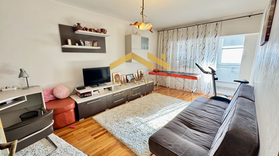 Fabric-3 Camere-Centrala Proprie - Poză 1