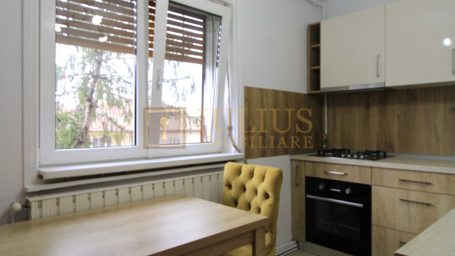 2 camere, zona centrala; str. Remus, centrala proprie. - Poză 13