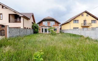 Casă la roșu în Zădăreni - Poză 2