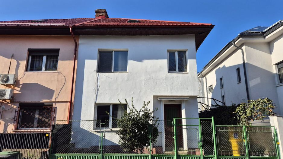 Casa P+1+Pod in Cotroceni - Poză 1