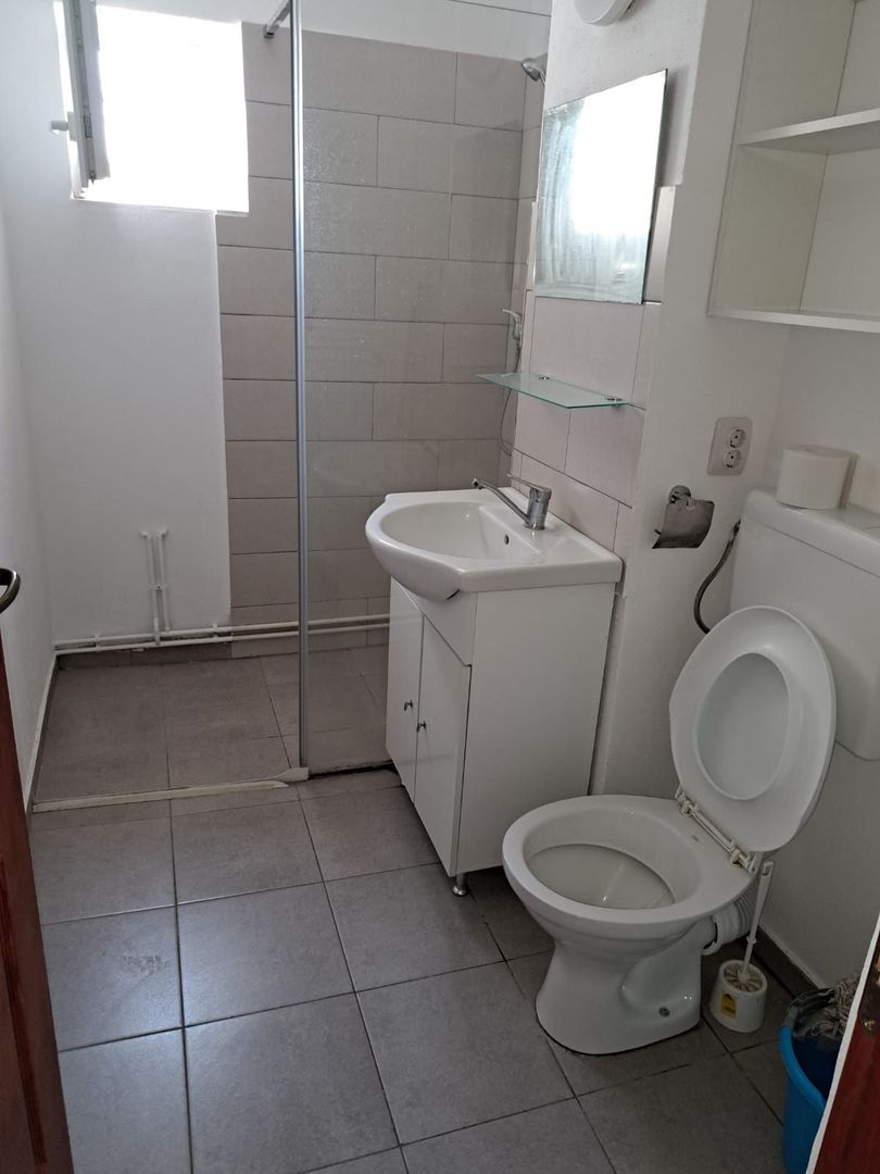 Buziasului | 1 Camera | Etaj 1 | Bucatarie inchisa | Disponibil imediat - Poză 5