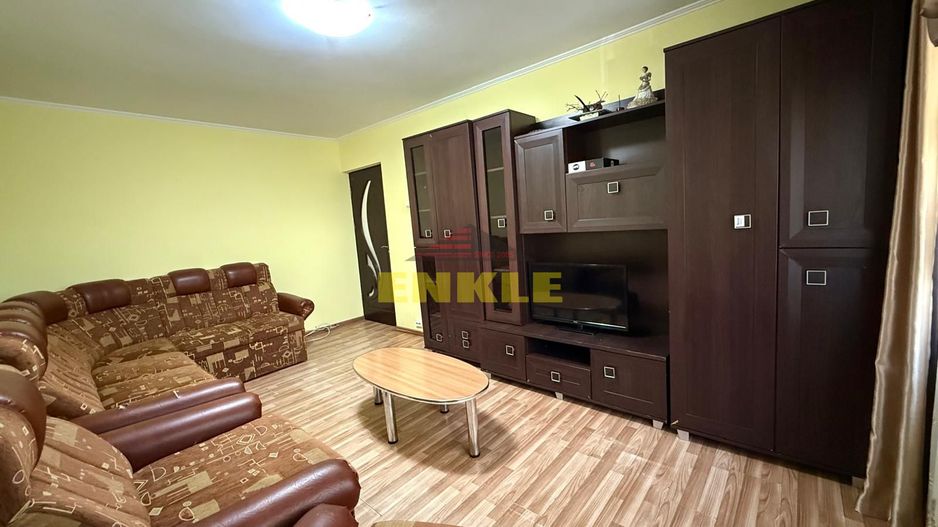 De închiriat apartament cu 2 camere, zona Bucovina. - Poză 1