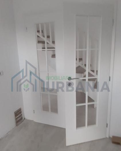 Casă duplex spațioasă, modernă, 2 băi, 2 locuri de parcare, terasă, priveliște - Poză 7
