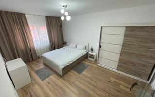 o camera decomandata, Calea Manastur, Parc Calvaria, MOL, Piața Flora - Poză 1