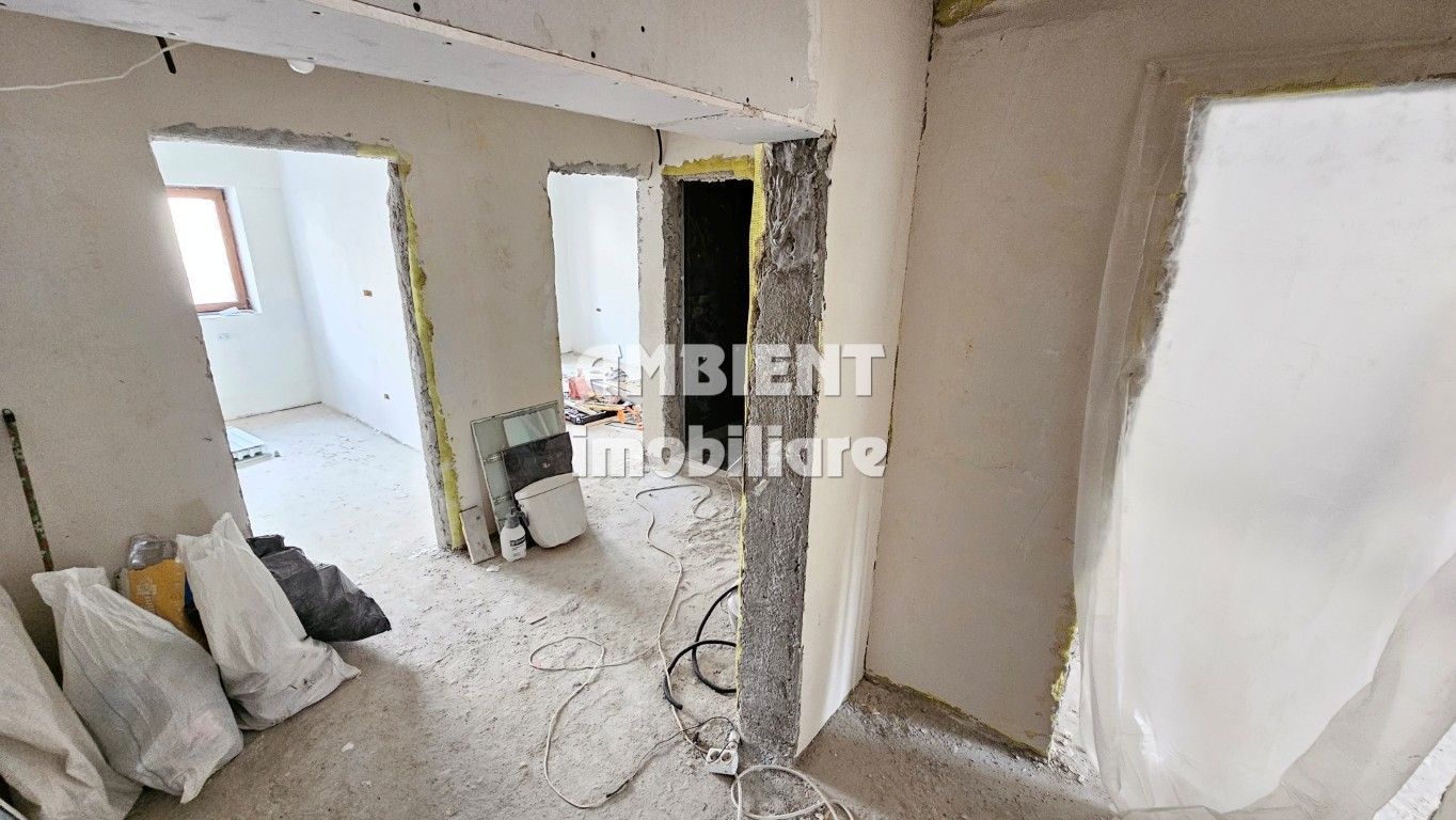 Apartament cu 3 camere, etaj 2, in renovare, zona TRAIAN; - Poză 4