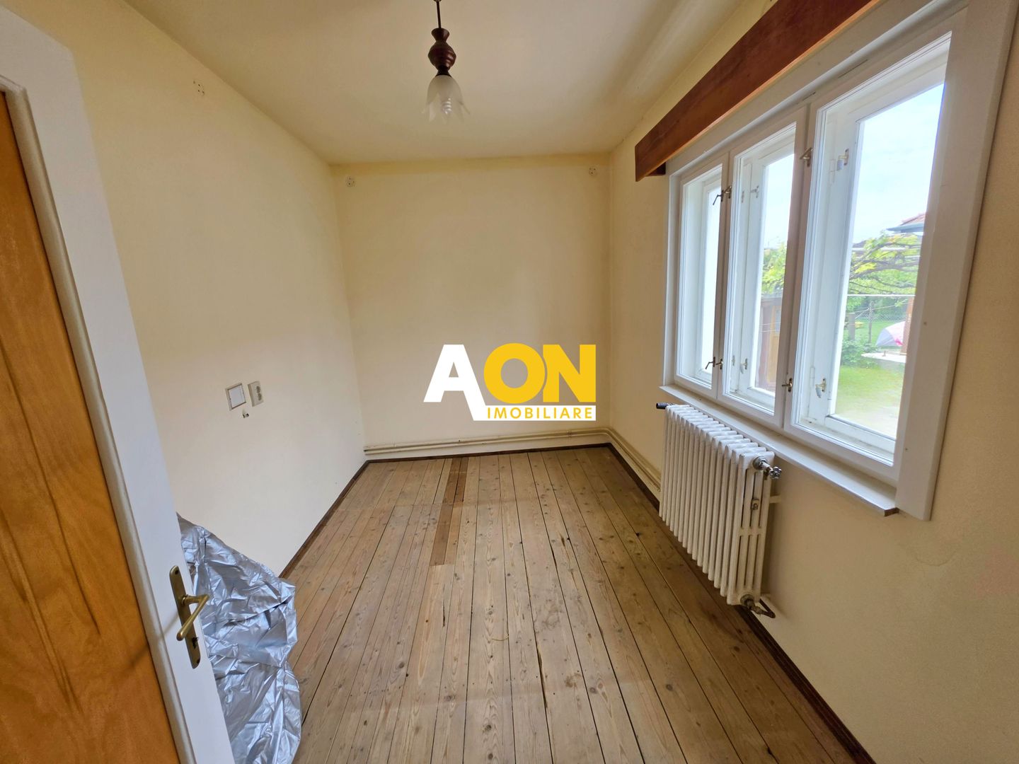 Casa 4 camere, 2 garaje, 652 mp teren, zona exclusivista, Cetate - Poză 6
