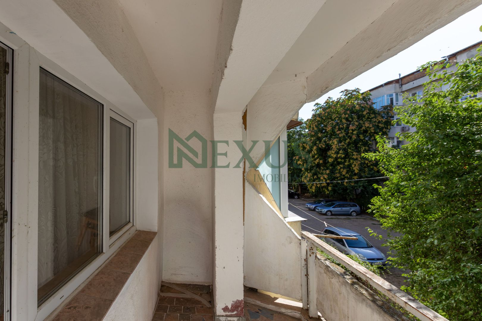 Apartament cu 4 camere, 90 mp, etaj 1 – Zona Nord, Bacău - Poză 24
