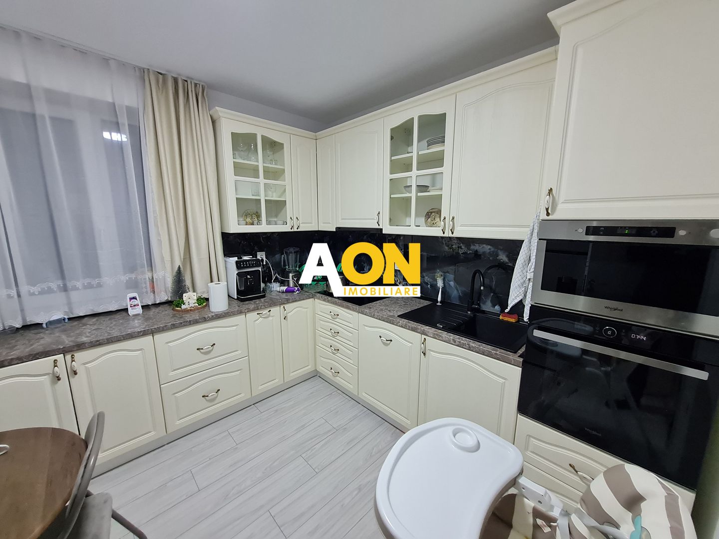 Apartament 3 Camere, 90 mp, Decomandat Cu Scara Interioara, Zona Arex - Poză 5