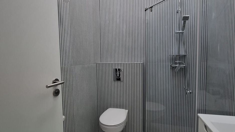 Apartament 2 camere in Vila , Centrala Proprie , Totul Nou L354 - Poză 8