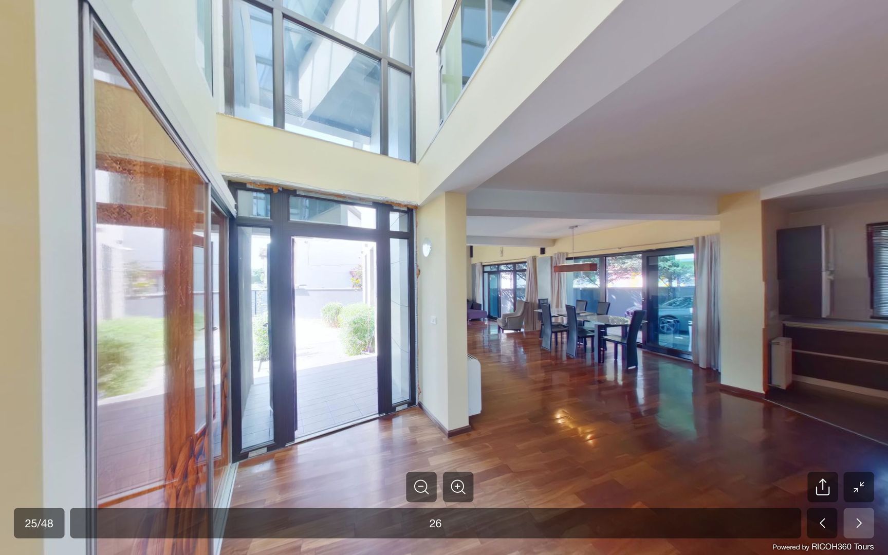 Arhitectura moderna zona Braytim - Poză 2