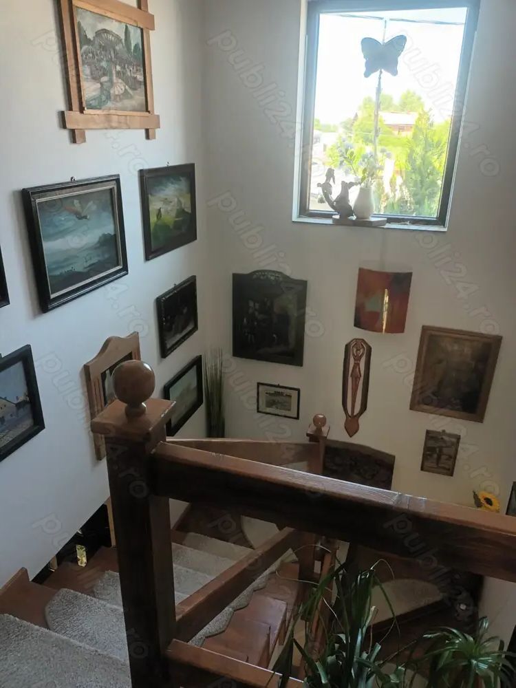 Casa de vânzare  str Kaffka Margit - Poză 1