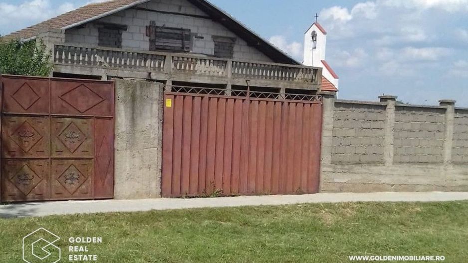 Casa la rosu + teren generos, 2967 mp, localitatea Cicir - Poză 6