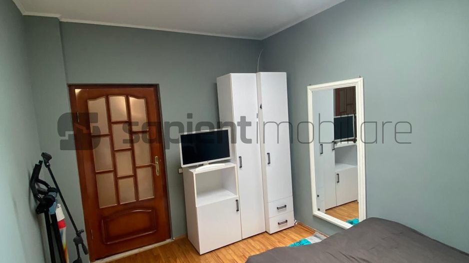 Apartament la casa ultracentral - str. Mihai  Eminescu - Poză 4