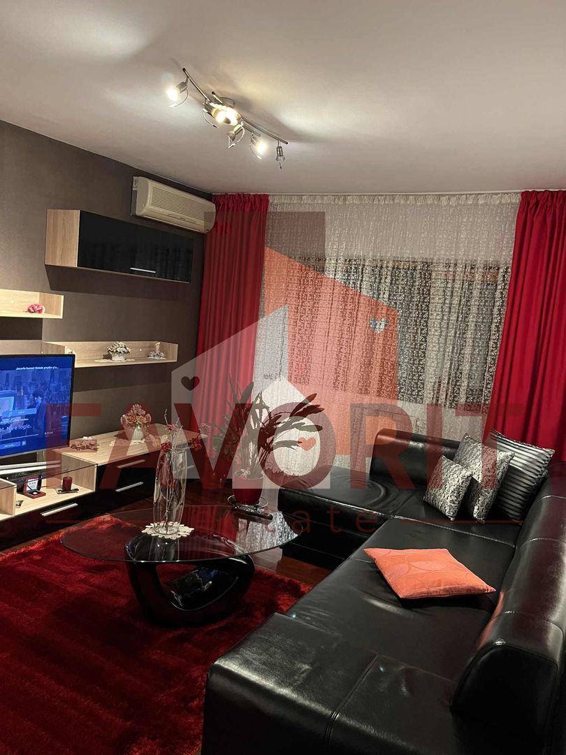 3 camere, decomandat | etaj 4 | centrala proprie | mobilat | zona excelenta - Poză 2