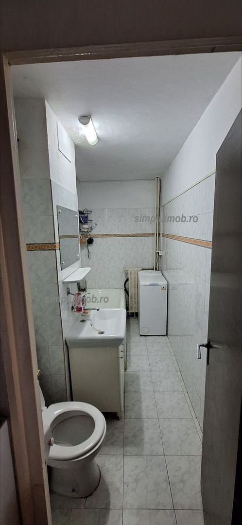 DECOMANDATA-OPORTUNITATE – GARSONIERĂ 40 MP, METROU LA 5 MINUTE - Poză 5