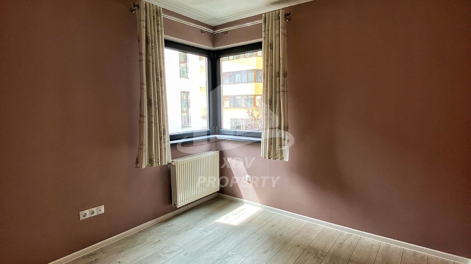 Apartament 4 camere decomandate , 2 bai, 2 balcoane,  90mpu, Sibiu - Poză 6