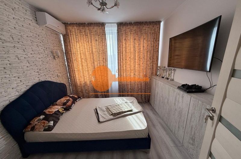 4 camere Plaza Romania - centrala proprie - renovat - Poză 4