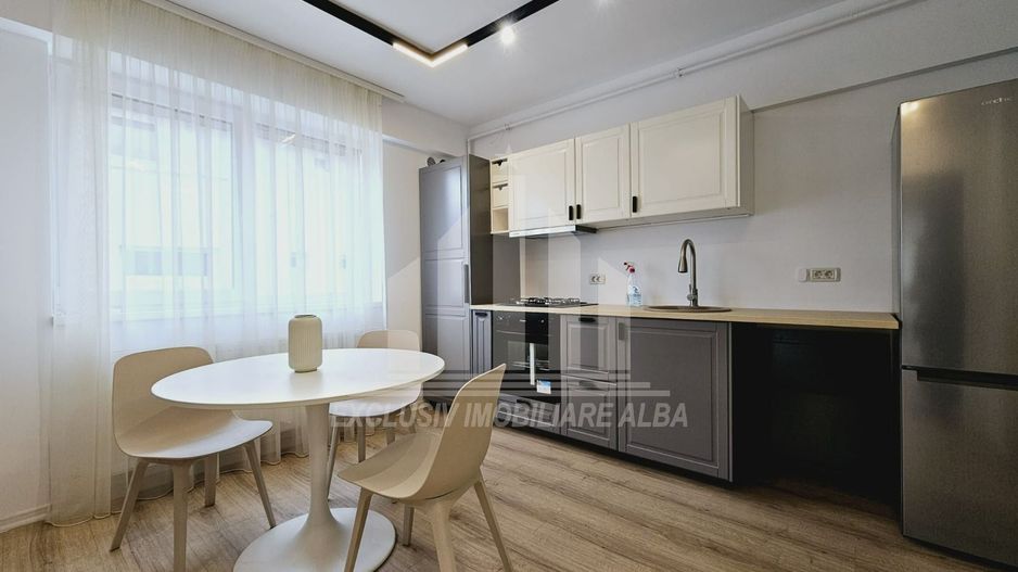 Apartament cu 2 camere decomandate, Alba-Micesti - Poză 2