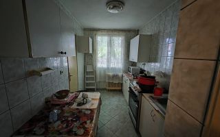 APARTAMENT METROU ZONA APARATORI PATRIEI - Poză 1