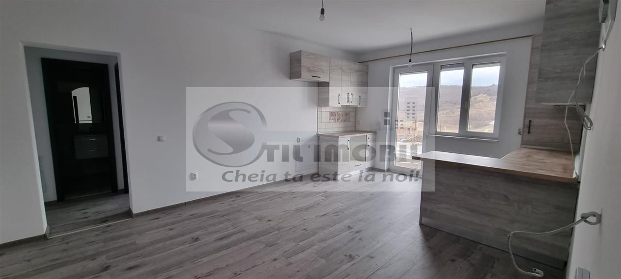 Ap 2 camere + Teren 40mp zona Rediu - Poză 2