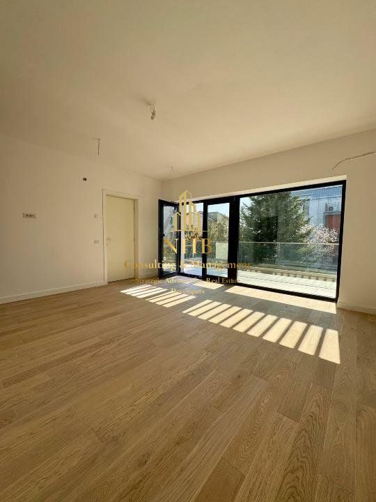 Vila de vanzare 8 camere , Zona Herestrau - Poză 7