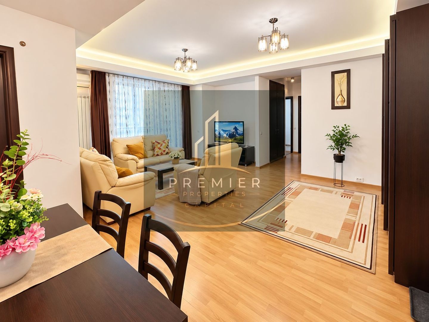 Apartament 4 camere renovat | North Area Lake View | 2 parcări - Poză 2