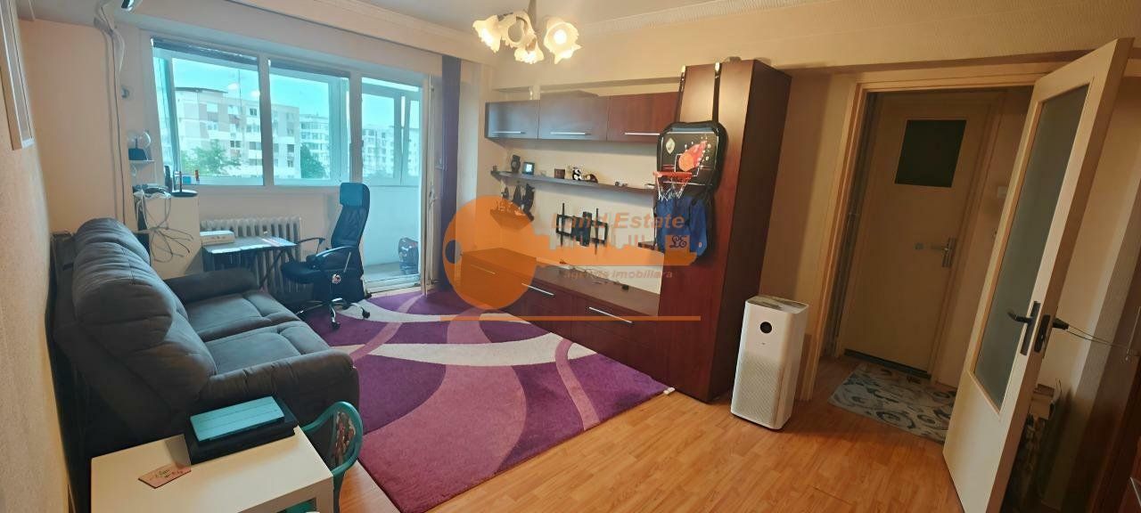 Apartament 3 camere Crangasi - Poză 1