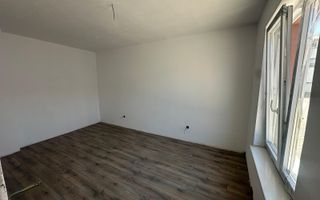 Apartament 3 camere de vânzare Sibiu | Turnișor | curte privată - Poză 2