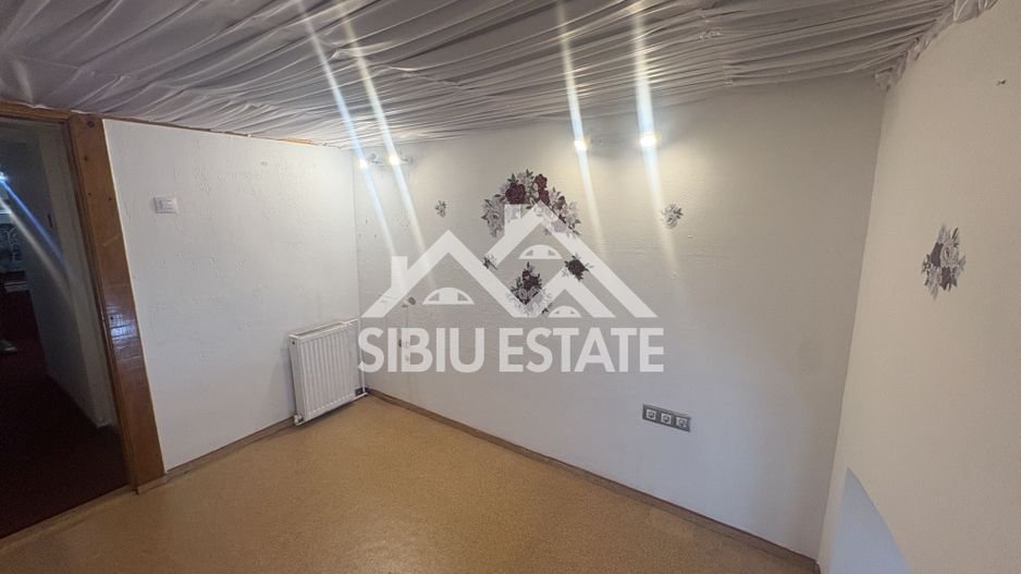 Spatiu comercial 50 mp | Intrare din strada | Central - Poză 5