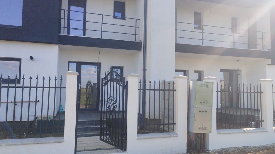 Casa Duplex P+1, curte generoasă 440mp | Otopeni | Comision 0% - Poză 1