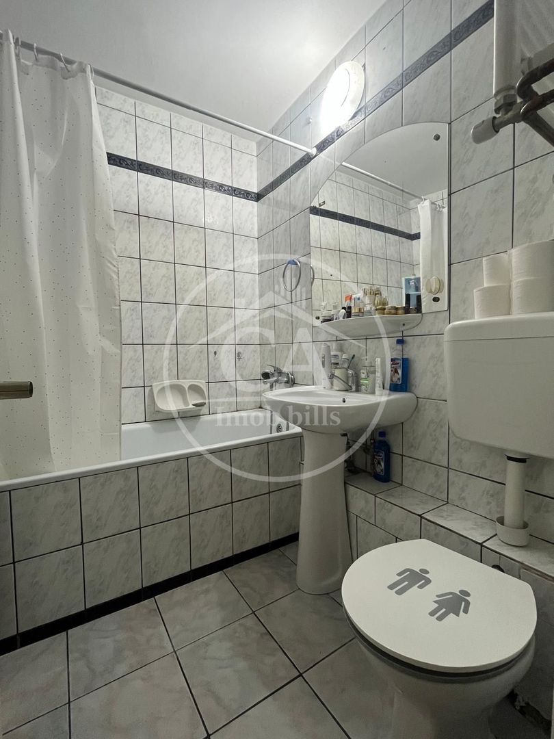 Apartament cu 3 camere de vânzare în zona Nufarul, Oradea - Poză 9