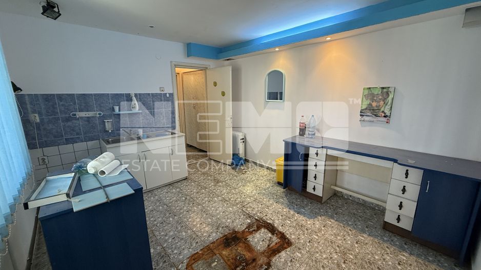 🏢 Spațiu de închiriat în Rădăuți – ideal pentru afacerea ta! - Poză 1