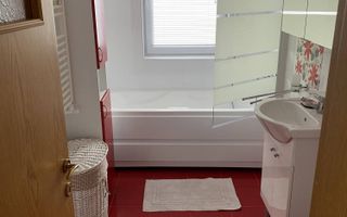 Apartament cu 2 camere, balcon generos,  Baciu, zona Primariei - Poză 6