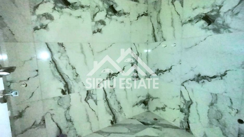  Apartament  cu 2 camere , 39 mp , Finisat la cheie , Mansardă - Poză 5